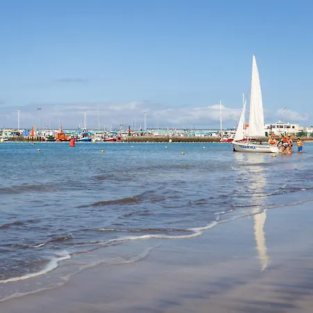 Seres , Balcon Y Piscina アパート *