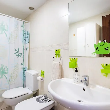 Seres , Balcon Y Piscina アロナ